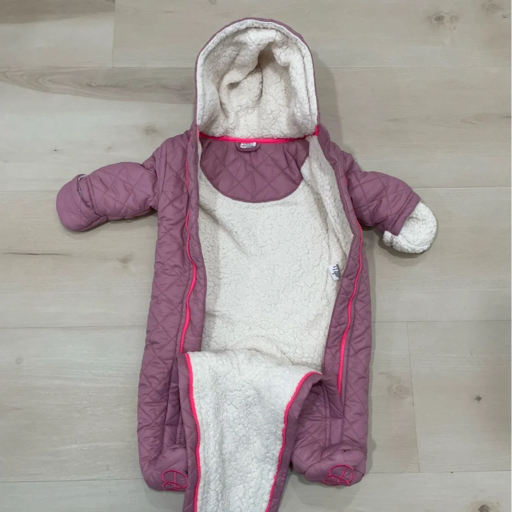 EUC EGG Susan Lazar Size 3 Month Baby/Infant Snowsuit Waterproof Pink Full Zip - Picture 13 of 15